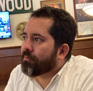 Lic. Francisco León